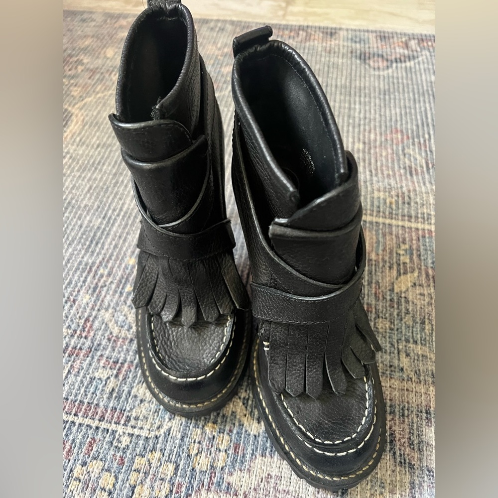 Tory Burch Booties Size 7 Black